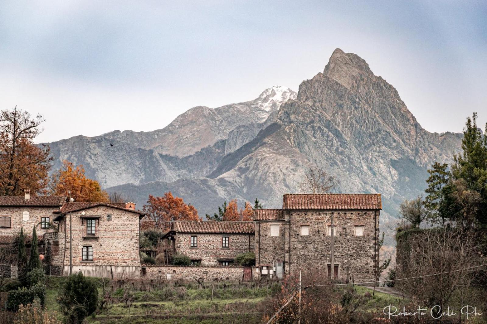 Podere Beatrice 20 Pax By Villasretreats Bardine di San Terenzo Exterior foto