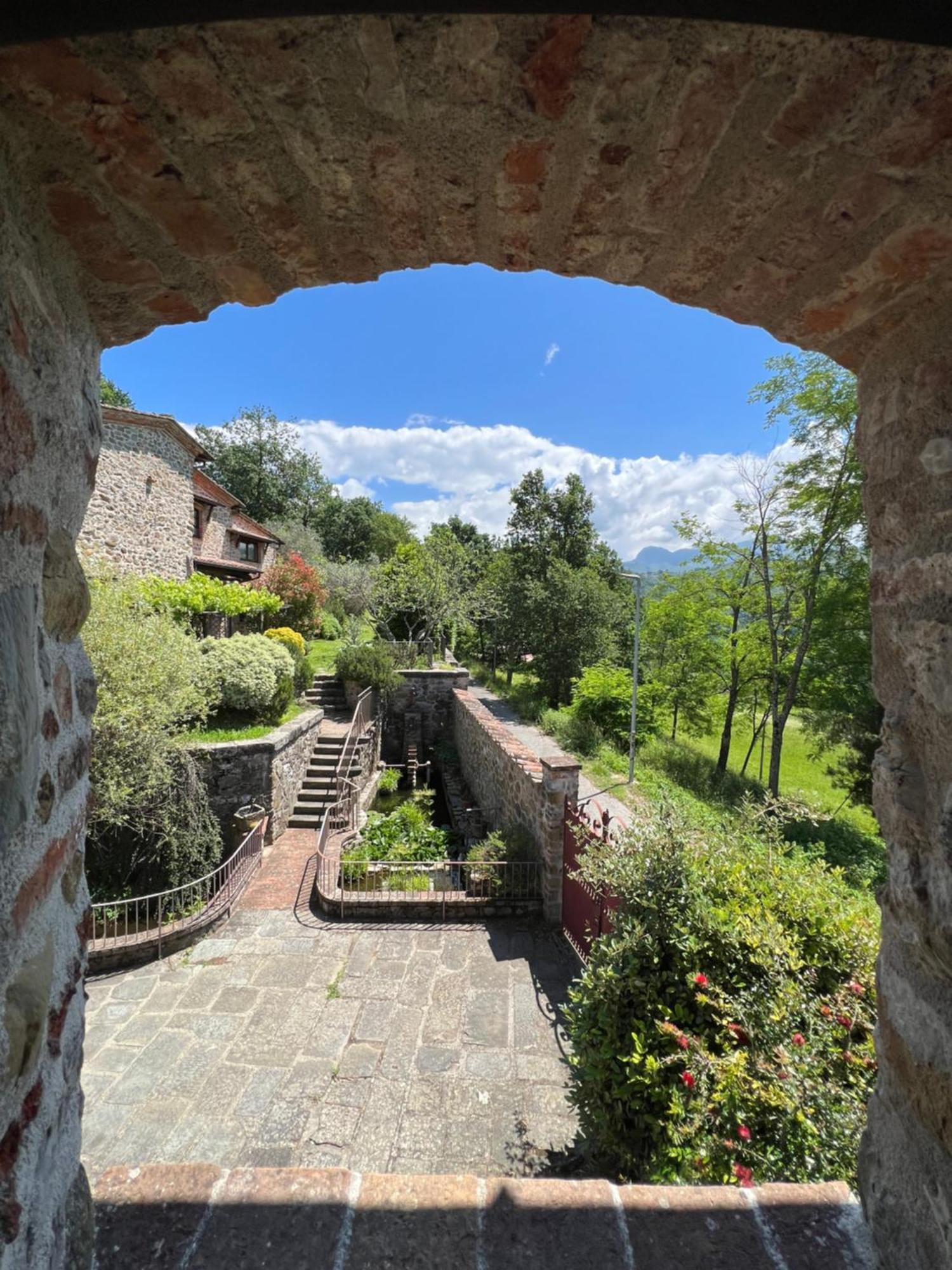Podere Beatrice 20 Pax By Villasretreats Bardine di San Terenzo Exterior foto