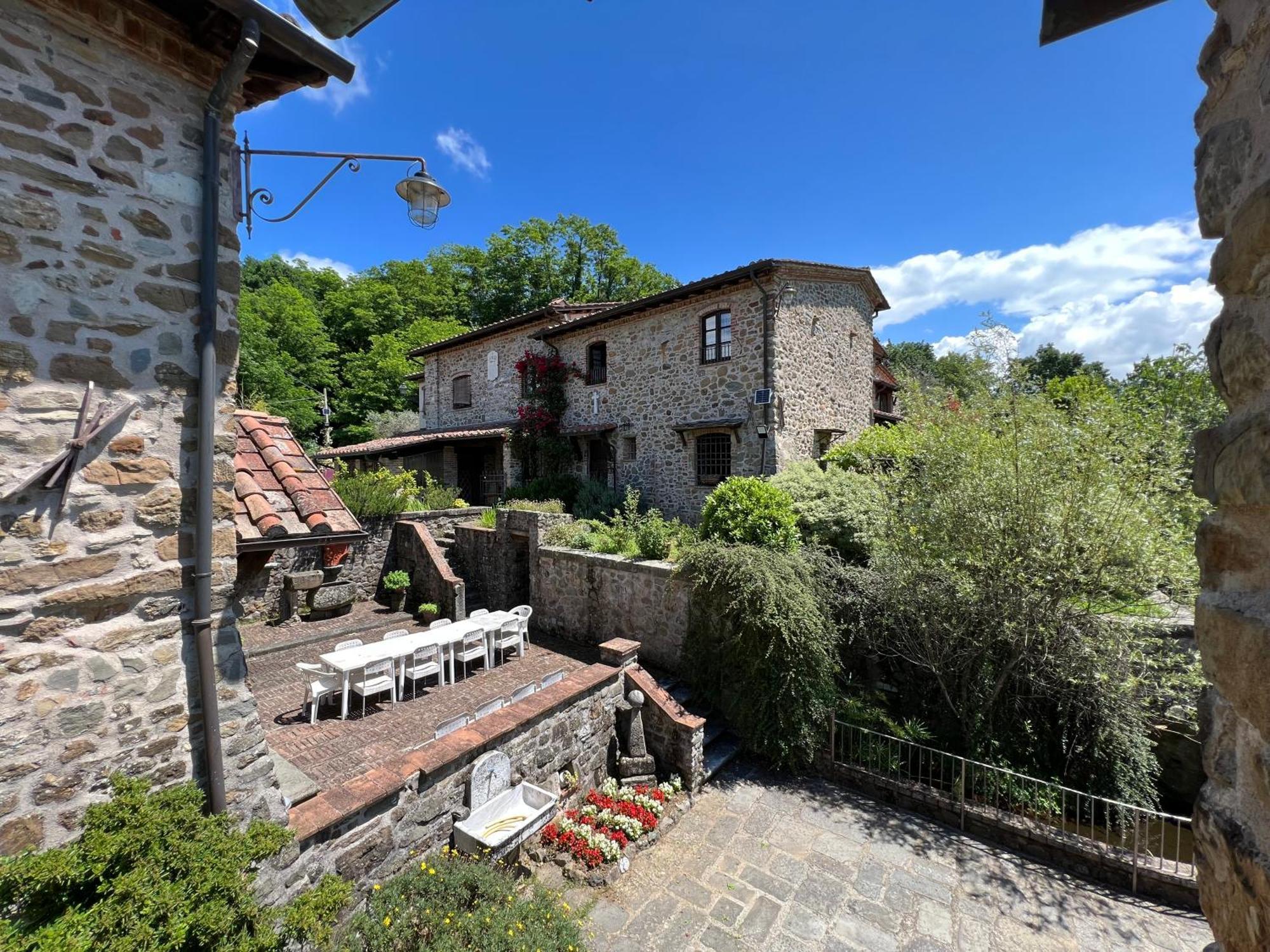 Podere Beatrice 20 Pax By Villasretreats Bardine di San Terenzo Exterior foto